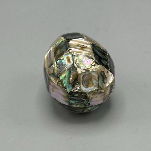 Vtg Abalone Shell Egg Mother Of Pearl Mosaic Iridescent Inlay Paperweight 2.5"T - Picture 5 of 6
